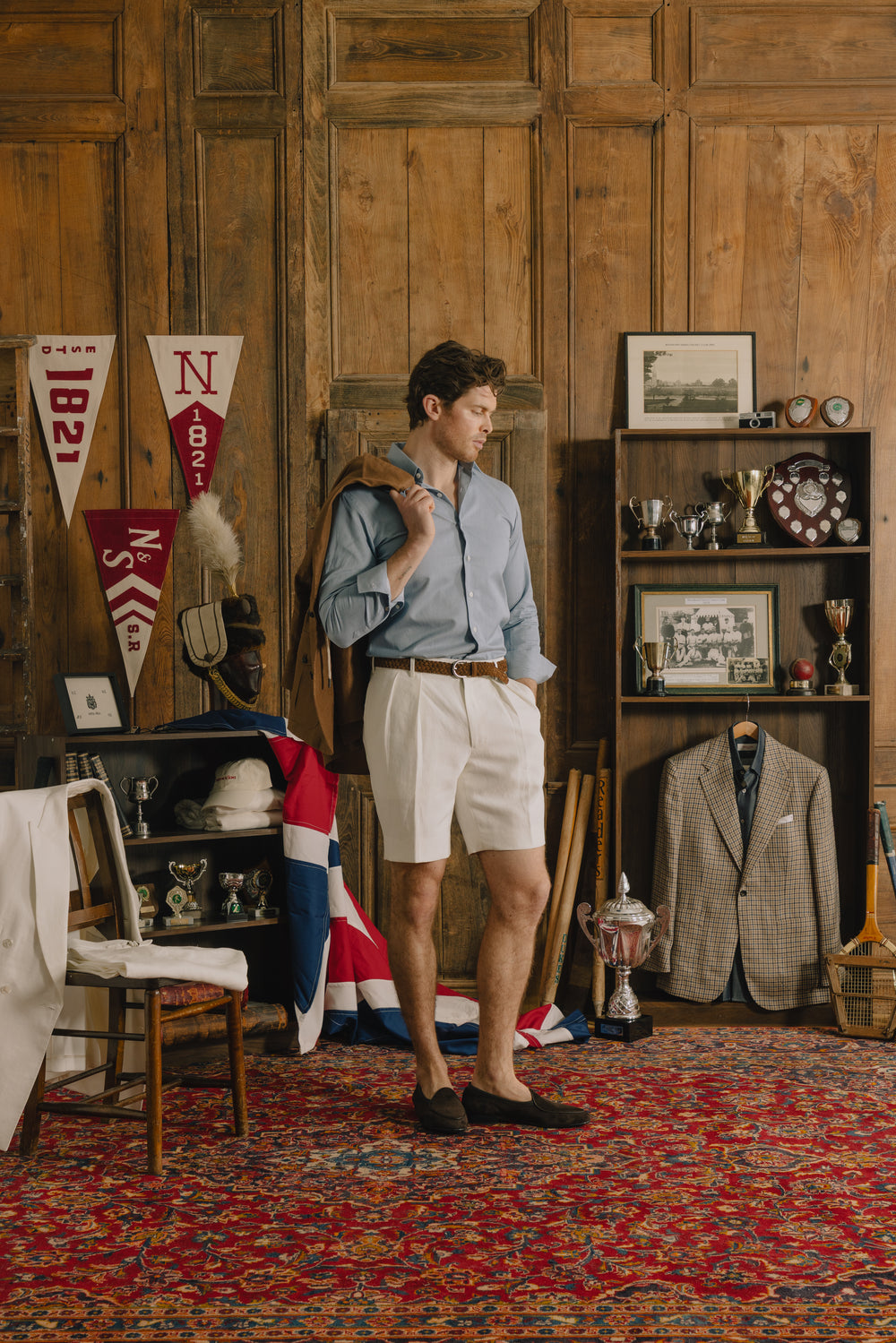 Double Pleat Shorts in White Linen